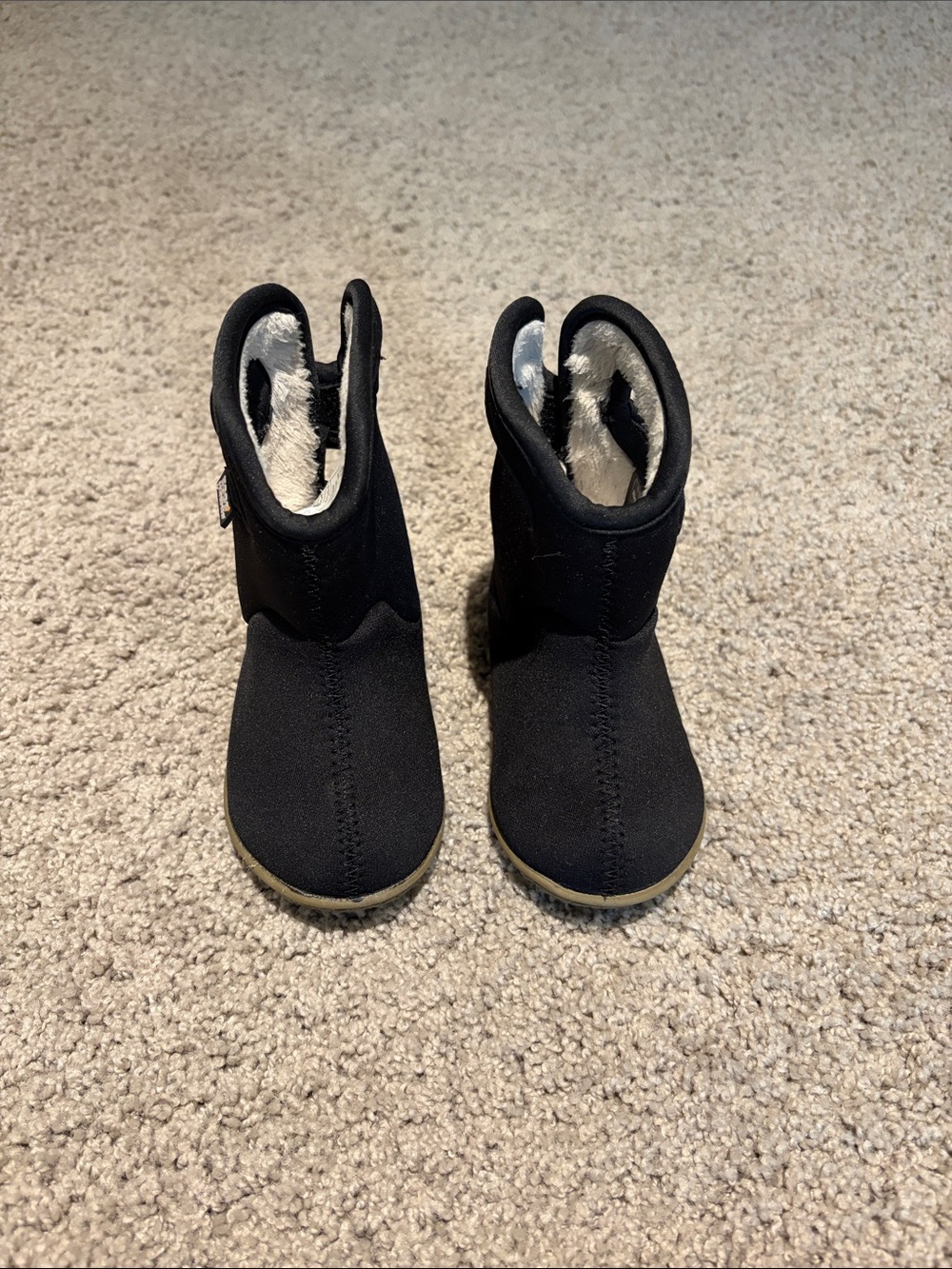 Bogs Black Winter Boots with Faux Fur Lining